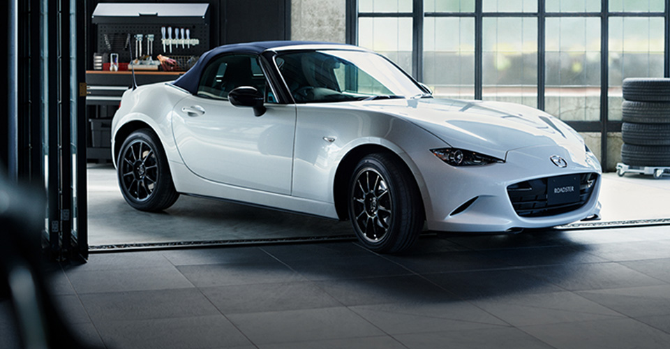 MAZDA ROADSTER